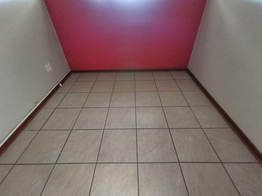 To Let commercial Property for Rent in Bloemfontein Free State